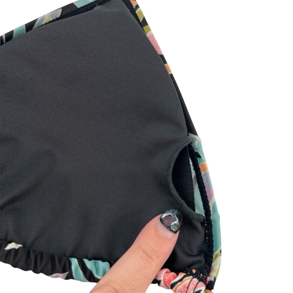 NWT Billabong Beach Babe Tri Set Black Floral Print Women’s Size XL - Picture 15 of 15